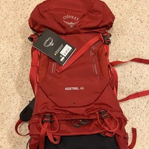 NWT Osprey Kestrel 48L Backpack.